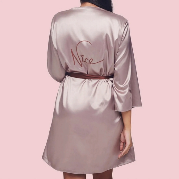 💥SALE💥Naughty Nude Reversible Robe - Picture 2 of 10